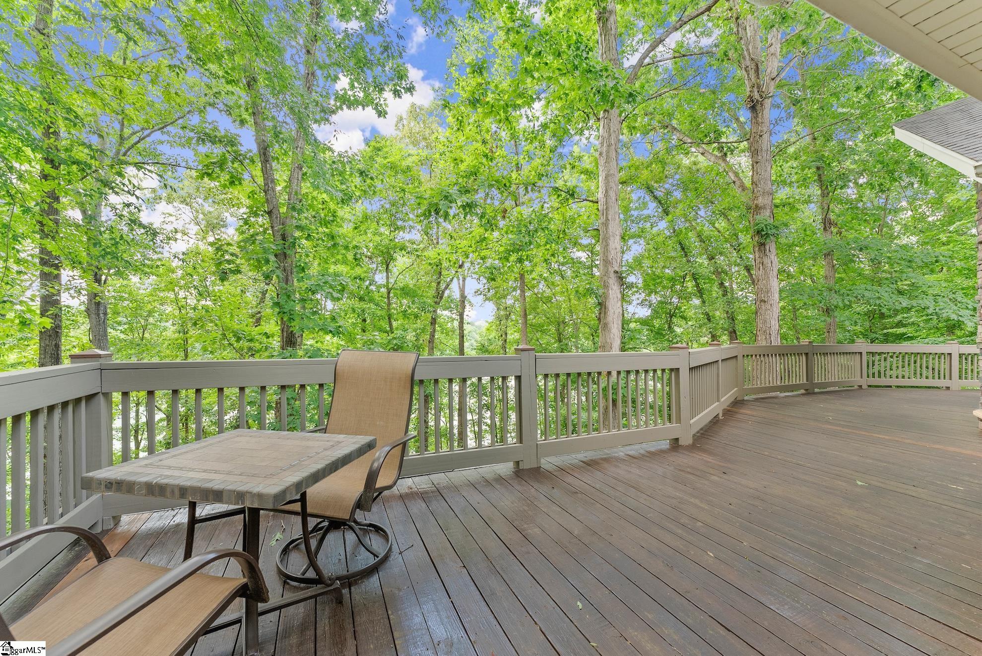 714 Oak Shore Court Seneca, SC 29678 - Photo 11 of 50