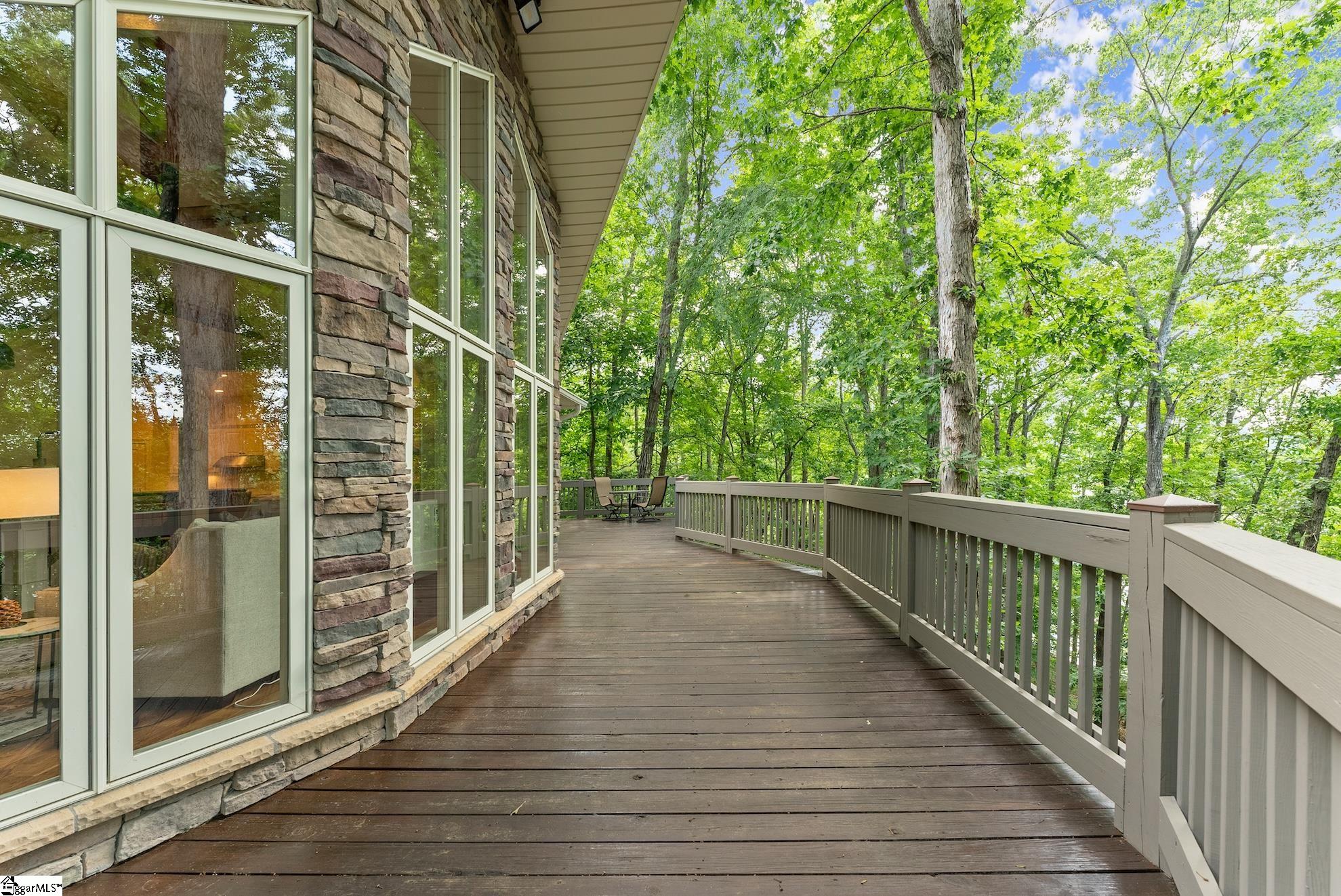 714 Oak Shore Court Seneca, SC 29678 - Photo 12 of 50