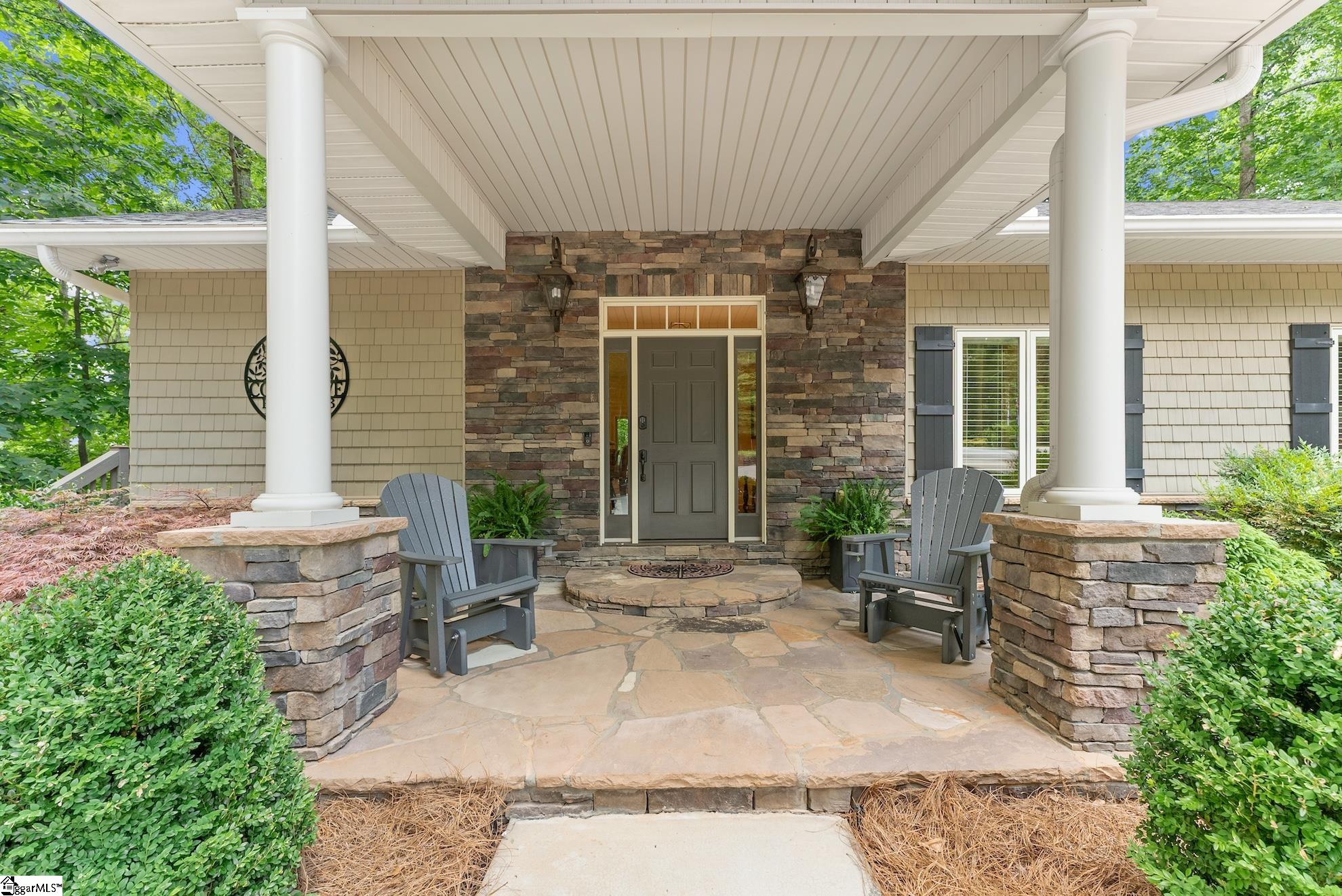 714 Oak Shore Court Seneca, SC 29678 - Photo 4 of 50