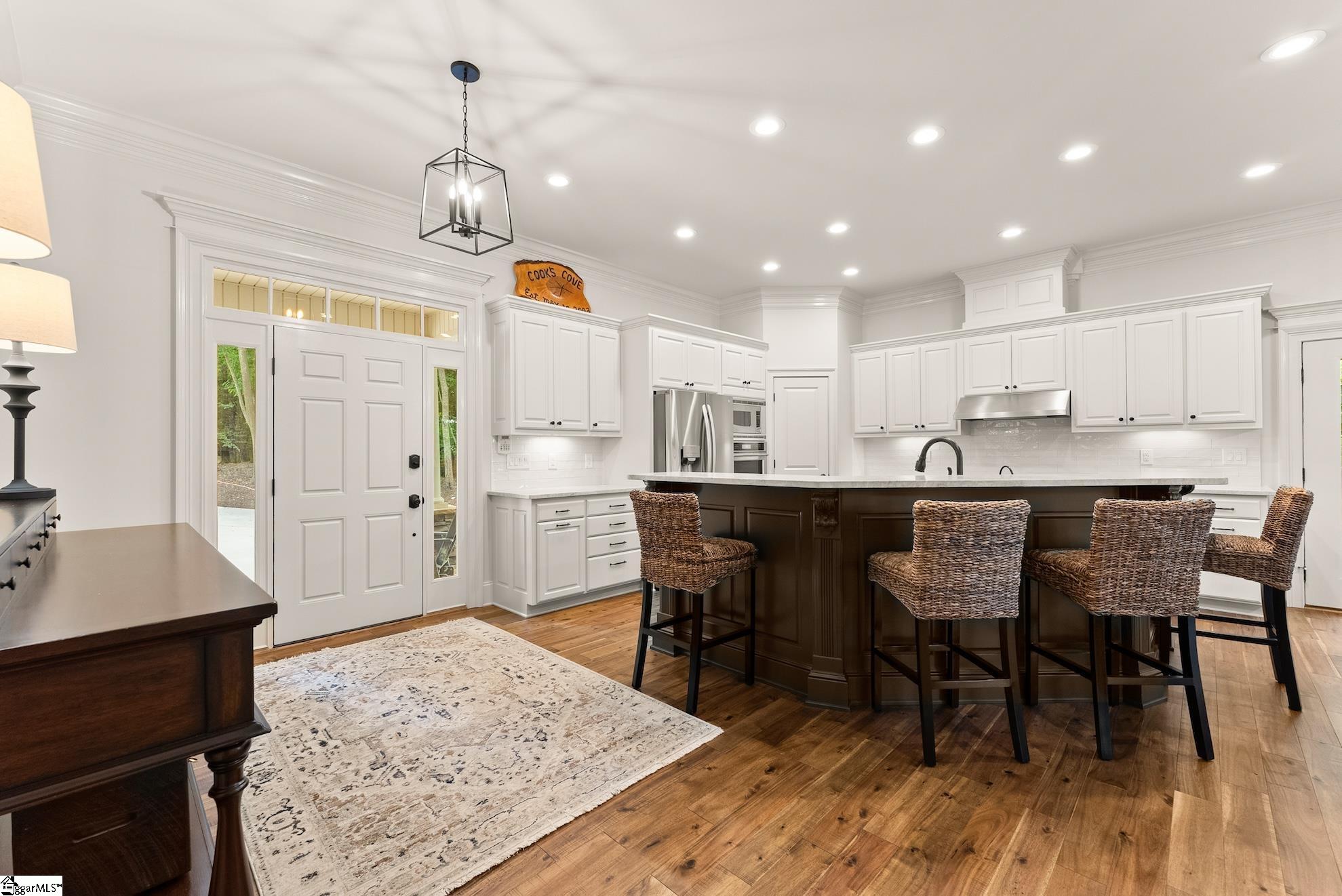 714 Oak Shore Court Seneca, SC 29678 - Photo 8 of 50
