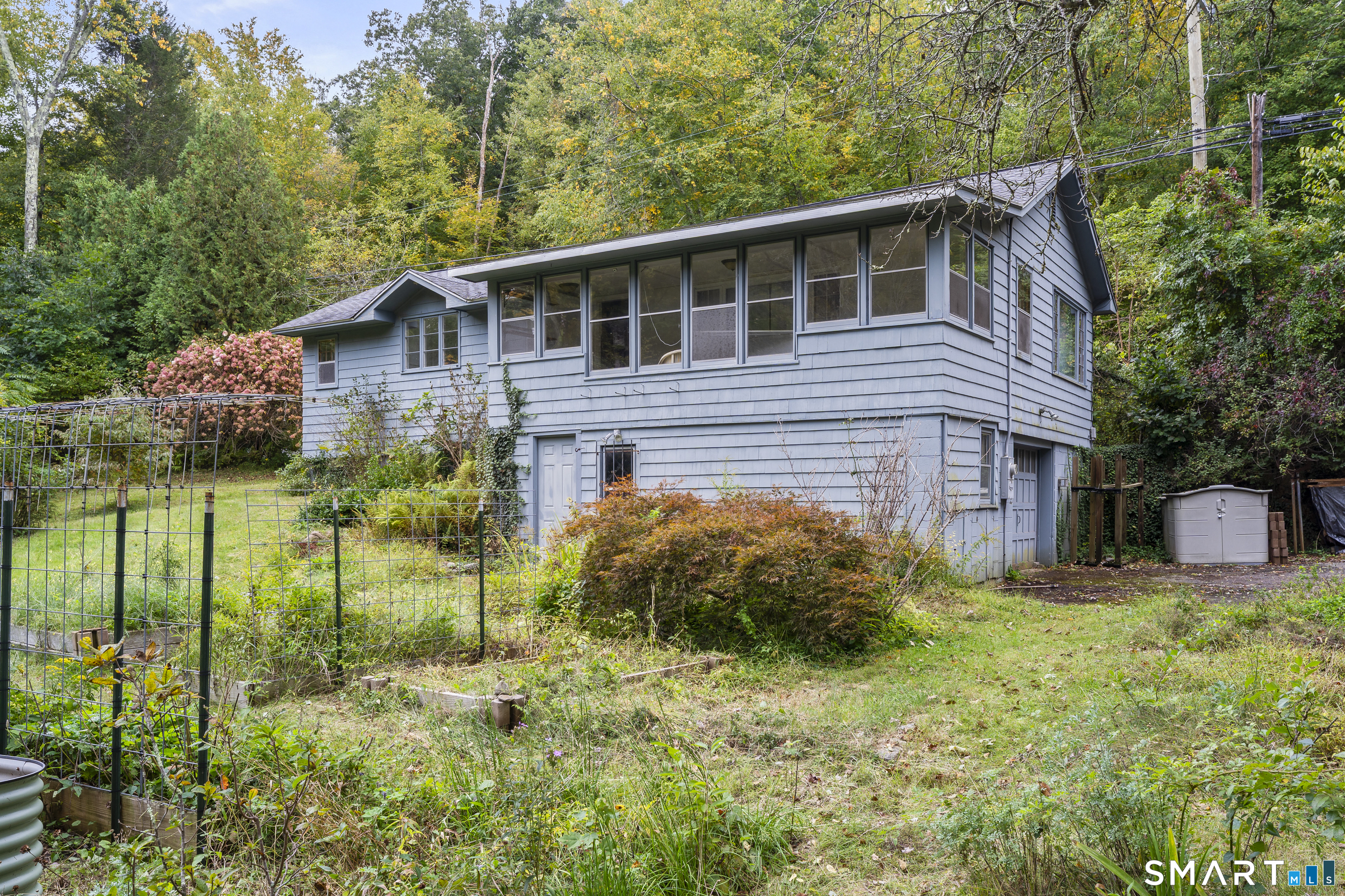 98 Turkey Hill Road Haddam, CT 06438 - Photo 5 of 35 Gallery Image 5
