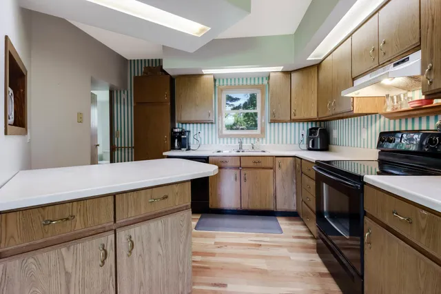 $319,900 | 2386 10 1/4 Avenue, Chetek, WI 54728