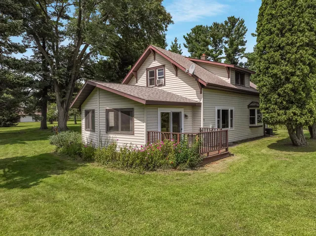 $319,900 | 2386 10 1/4 Avenue, Chetek, WI 54728