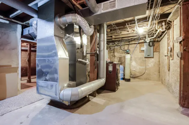 $319,900 | 2386 10 1/4 Avenue, Chetek, WI 54728