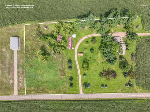 $319,900 | 2386 10 1/4 Avenue, Chetek, WI 54728