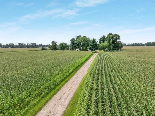 $319,900 | 2386 10 1/4 Avenue, Chetek, WI 54728