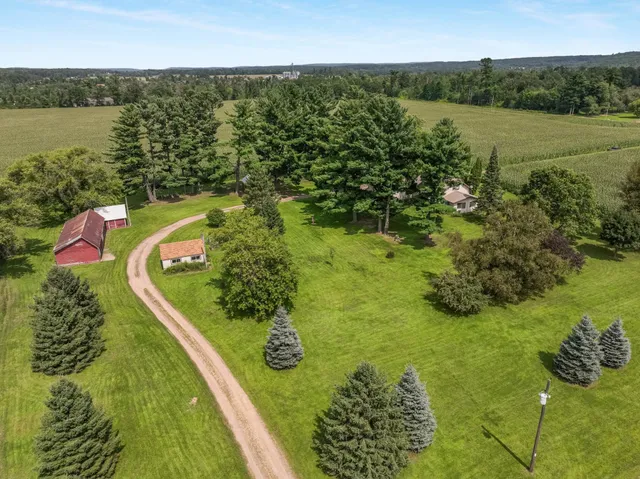 $319,900 | 2386 10 1/4 Avenue, Chetek, WI 54728