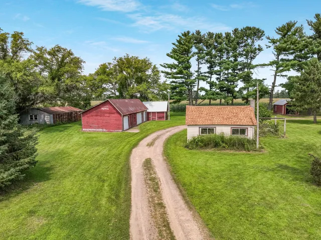 $319,900 | 2386 10 1/4 Avenue, Chetek, WI 54728