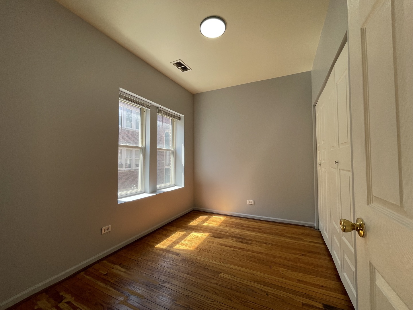 1160 North Harding Avenue, Unit 2 Chicago, IL 60651 - Photo 6 of 10