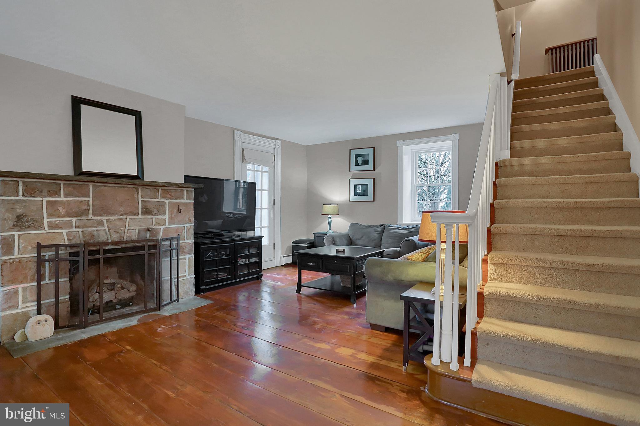 2051 Log Cabin Road York, PA 17408 - Photo 14 of 36