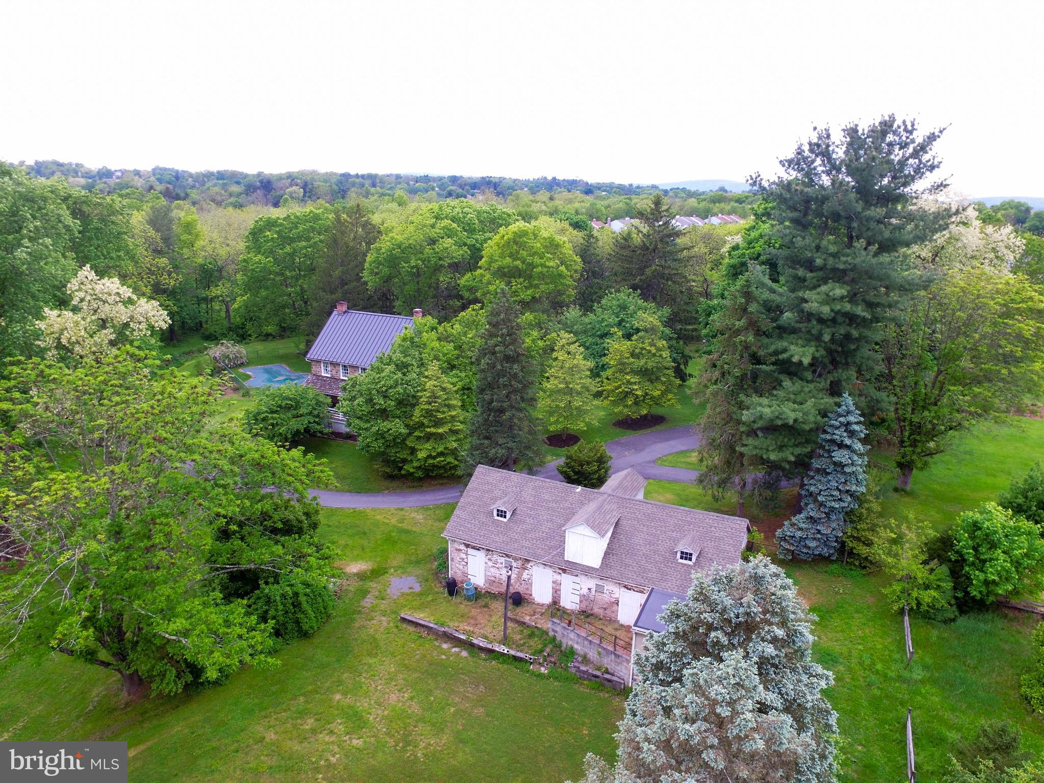 2051 Log Cabin Road York, PA 17408 - Photo 27 of 36