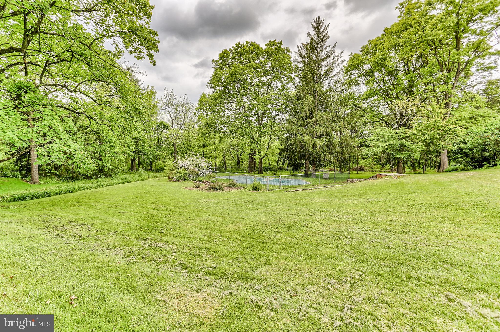 2051 Log Cabin Road York, PA 17408 - Photo 29 of 36