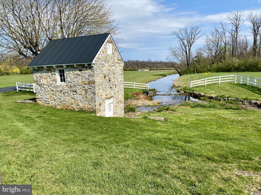 664 Goldmiller Road Gerrardstown, WV 25420 - Photo 26 of 32 Gallery Image 26