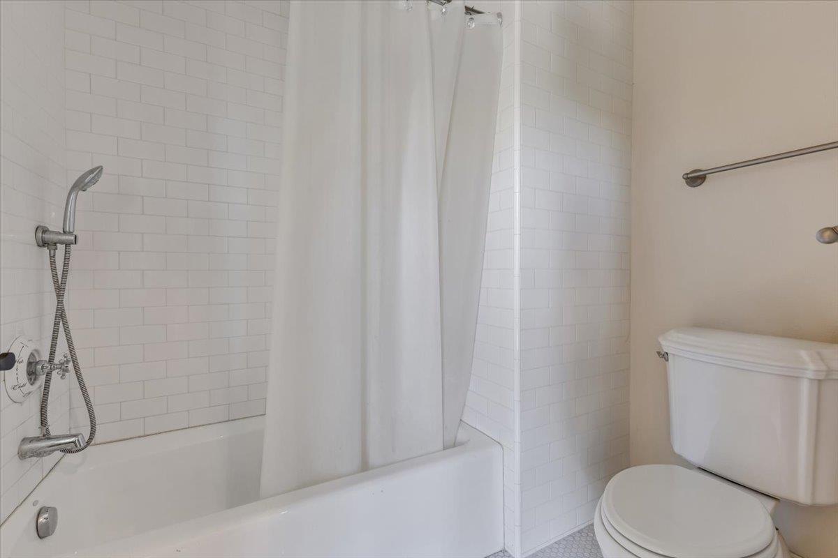 2727 Thomas Road Hollister, CA 95023 - Photo 27 of 83 a white toilet sitting next to a shower