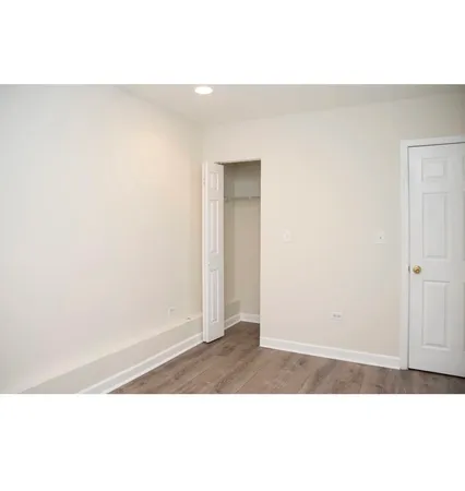$3,895 | 1251 West Henderson Street, Unit 1, Chicago, IL 60657