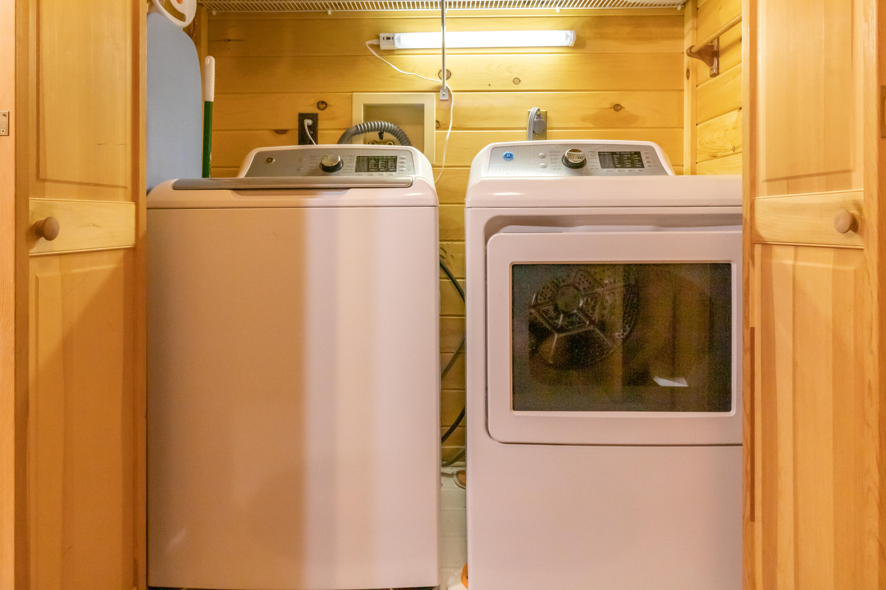 793 West Shore Road Ellsworth, ME 04605 - Photo 26 of 47 Laundry first floor