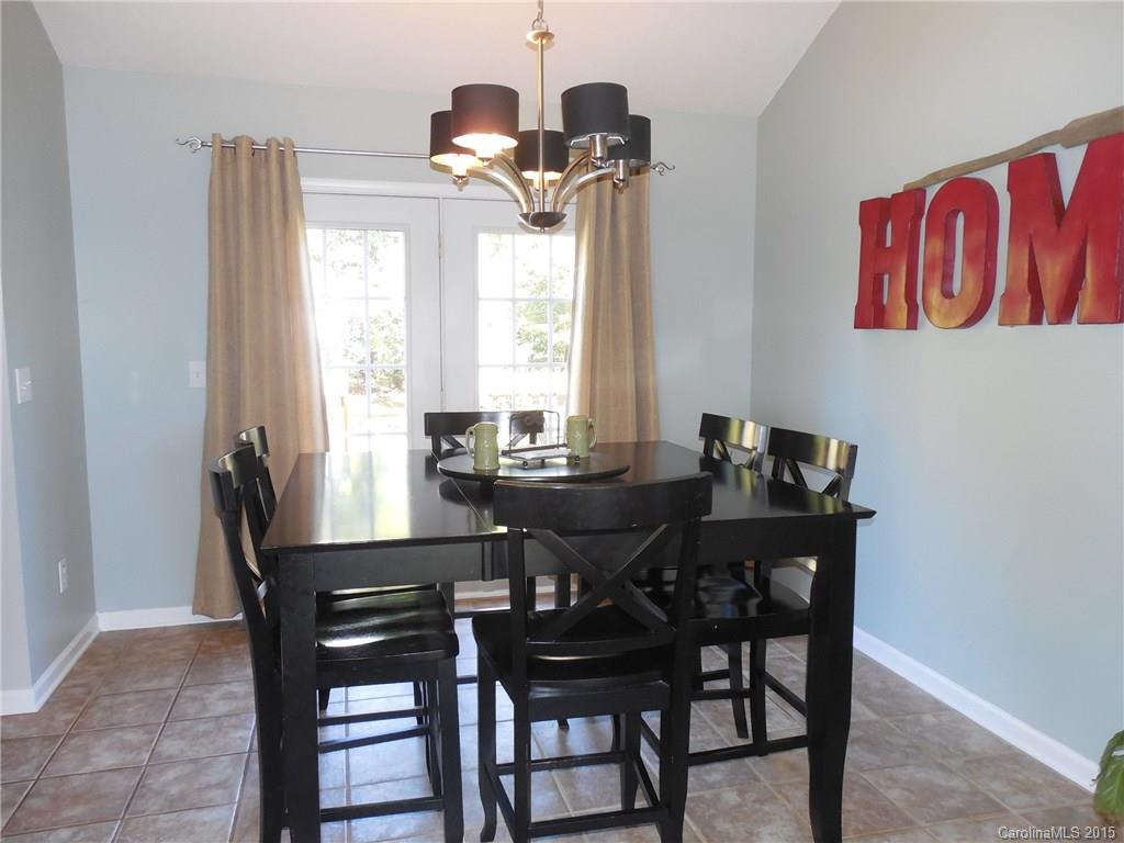 1918 Bonners Circle Conover, NC 28613 - Photo 7 of 23 Gallery Image 7