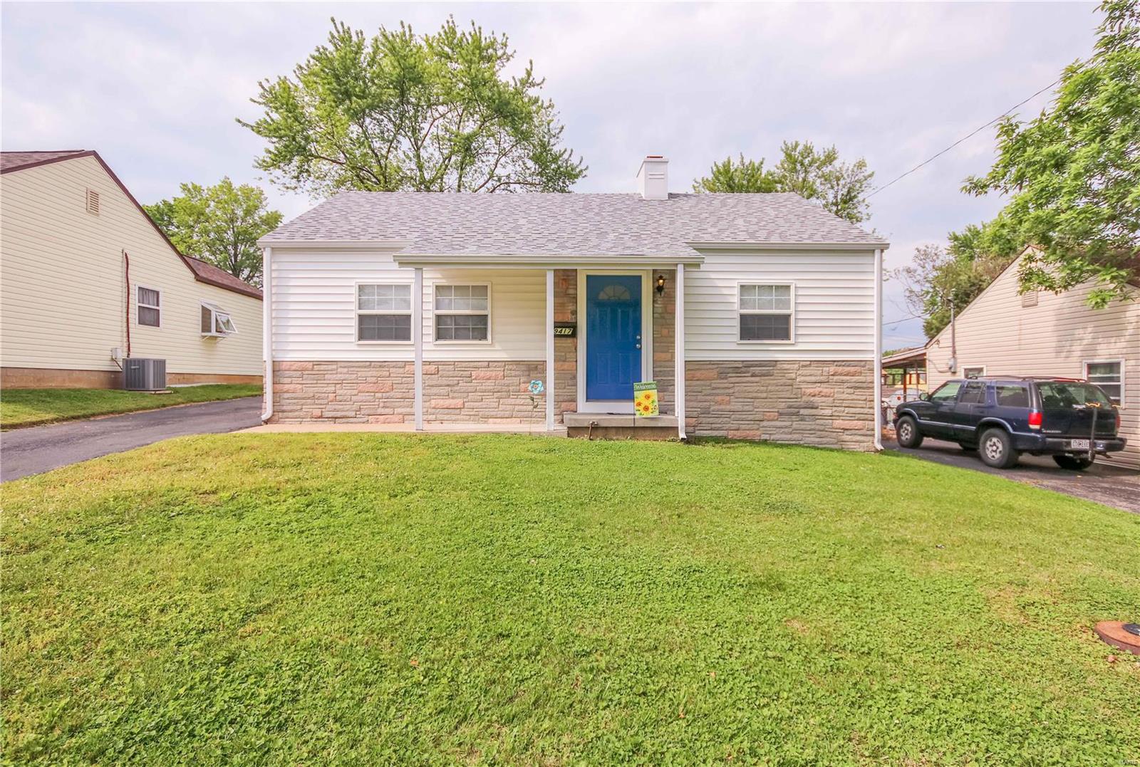 9417 Ridge Avenue St. Louis, MO 63114 - Photo 17 of 26