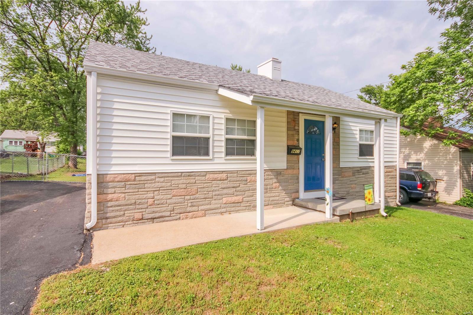9417 Ridge Avenue St. Louis, MO 63114 - Photo 5 of 26