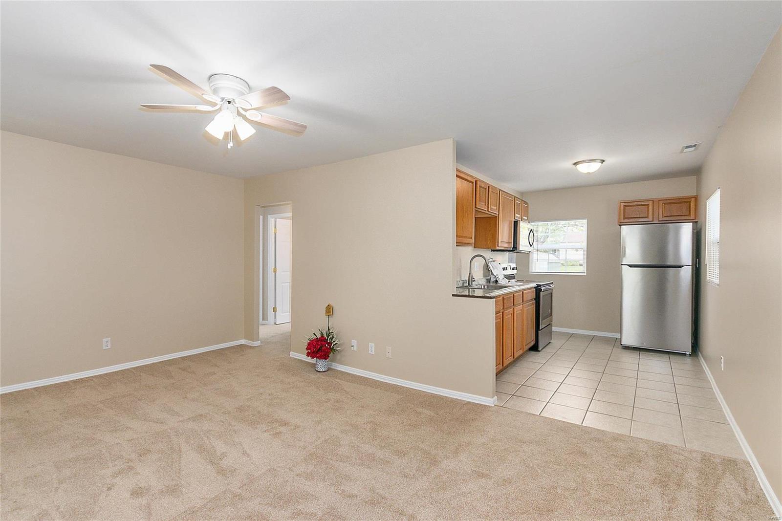 9417 Ridge Avenue St. Louis, MO 63114 - Photo 9 of 26