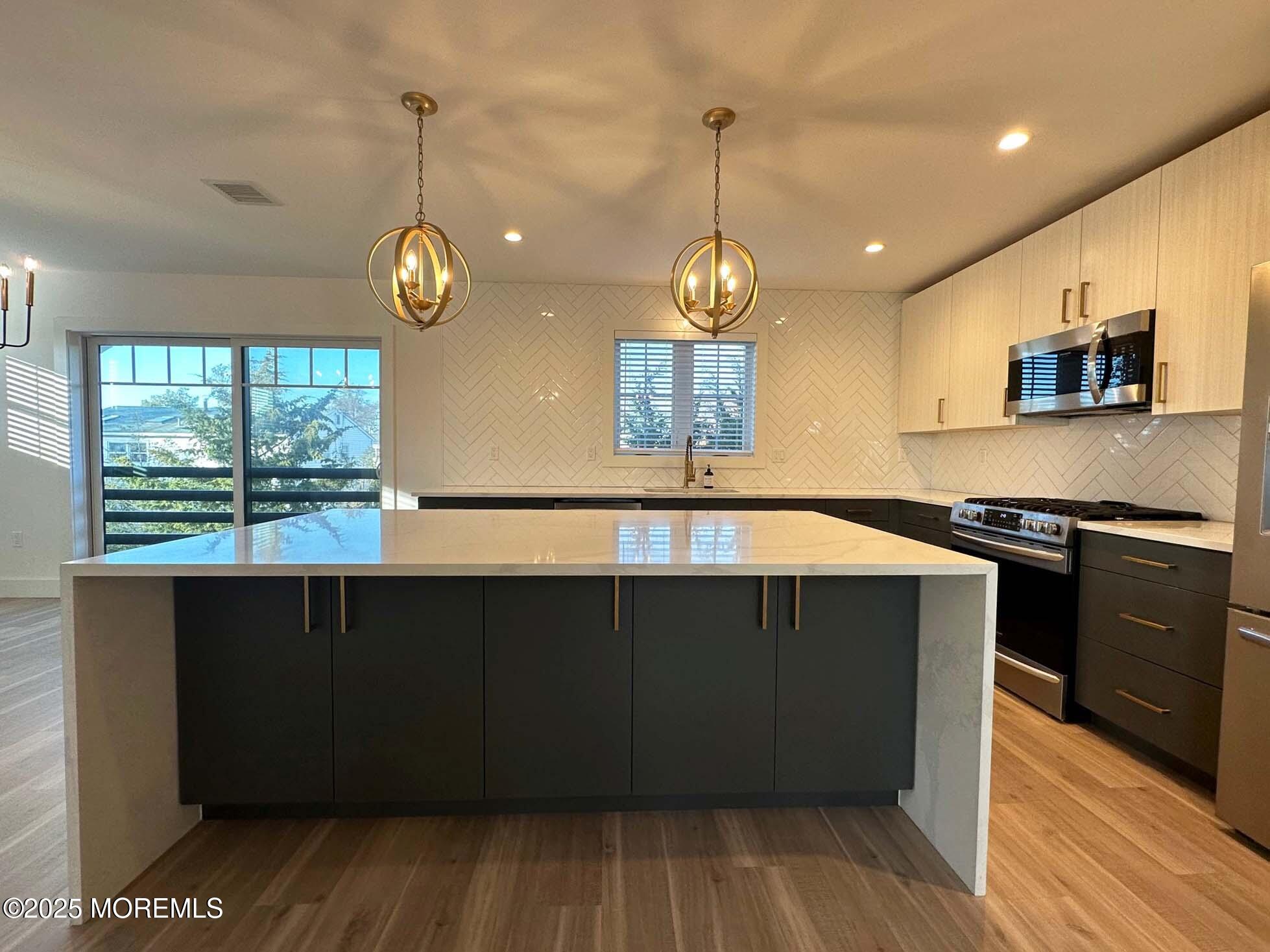 2139 Bridge Avenue, Unit 2 Point Pleasant, NJ 08742 - Photo 2 of 19 Kitchen