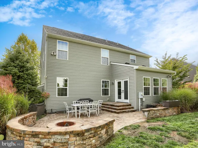 $599,999 | 3930 Seattle Slew Drive, Harrisburg, PA 17112