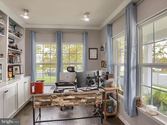 $599,999 | 3930 Seattle Slew Drive, Harrisburg, PA 17112