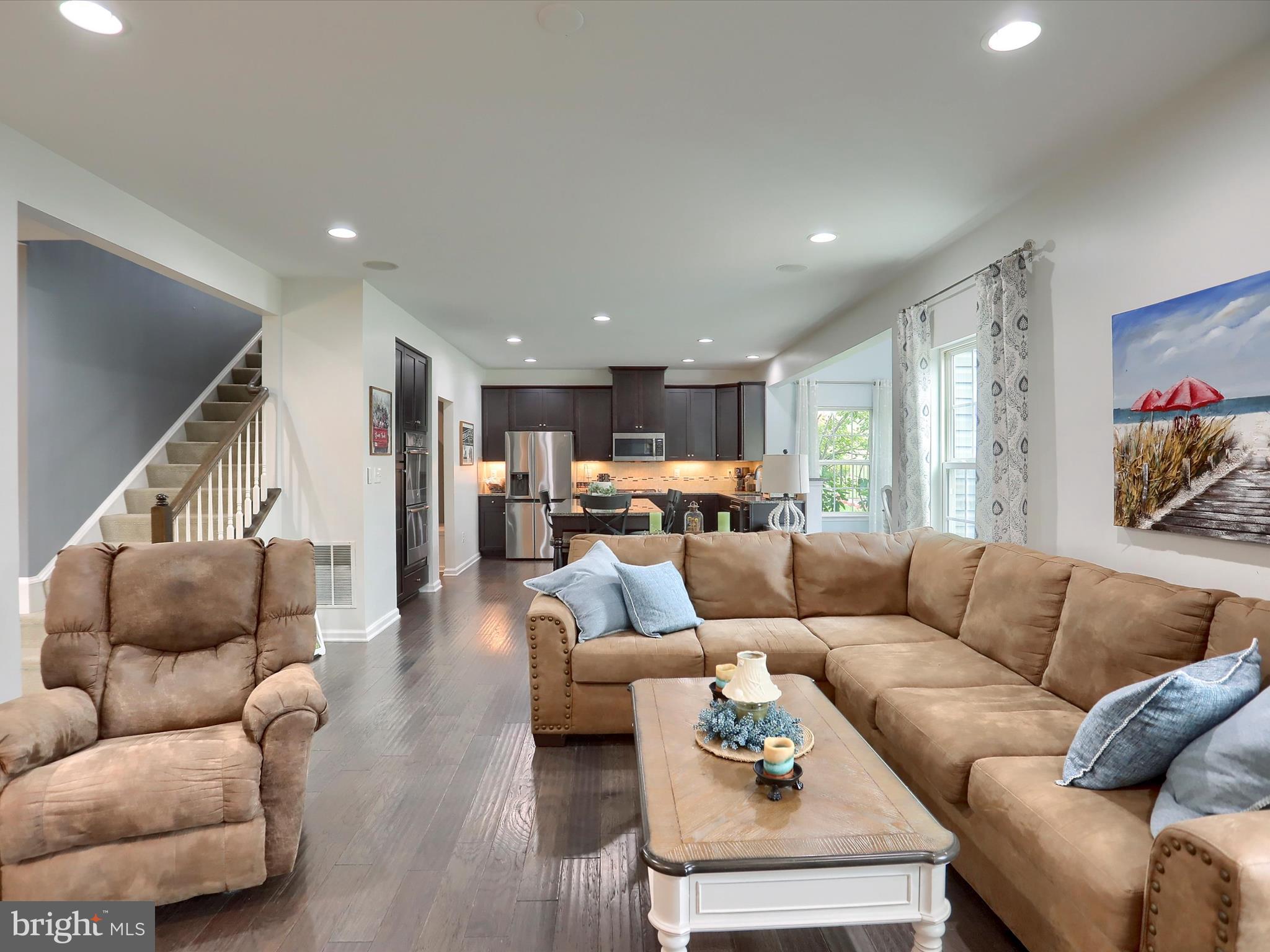 3930 Seattle Slew Drive Harrisburg, PA 17112 - Photo 8 of 48 a living room with furniture and a couch