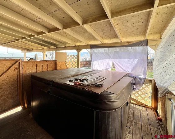 $250,000 | 5 West 10th Street, Cortez, CO 81321