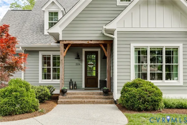 $1,025,000 | 3374 Manor Oaks Drive, Powhatan, VA 23139