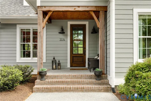 $1,025,000 | 3374 Manor Oaks Drive, Powhatan, VA 23139