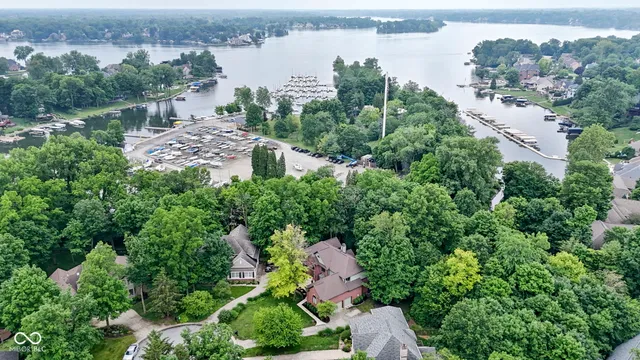 $833,000 | 12214 Ridgeside Road, Indianapolis, IN 46256