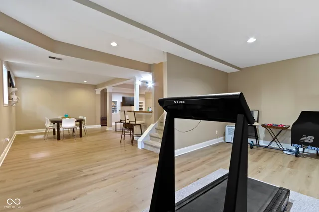 $833,000 | 12214 Ridgeside Road, Indianapolis, IN 46256