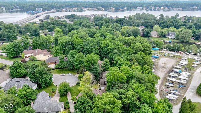 $833,000 | 12214 Ridgeside Road, Indianapolis, IN 46256