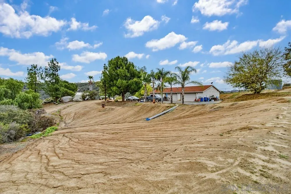 1478 Peutz Valley Road Alpine, CA 91901 - Photo 25 of 63 Gallery Image 25