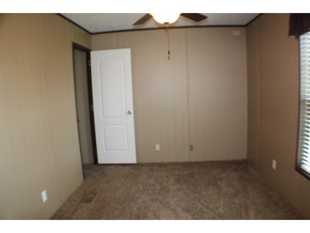 5930 Jones Bridge Road Greeneville, TN 37743 - Photo 23 of 32 Bedroom 3
