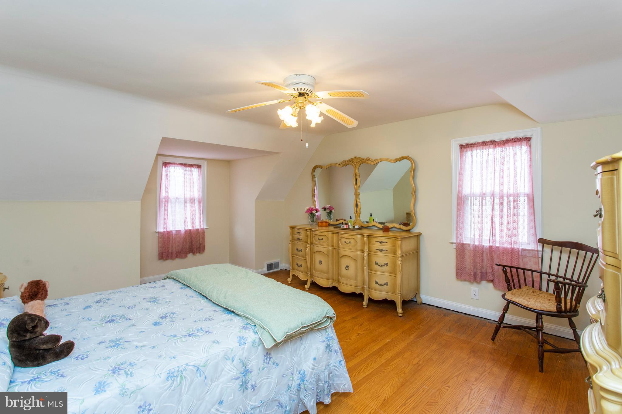 239 Hawthorne Road Morton, PA 19070 - Photo 22 of 40