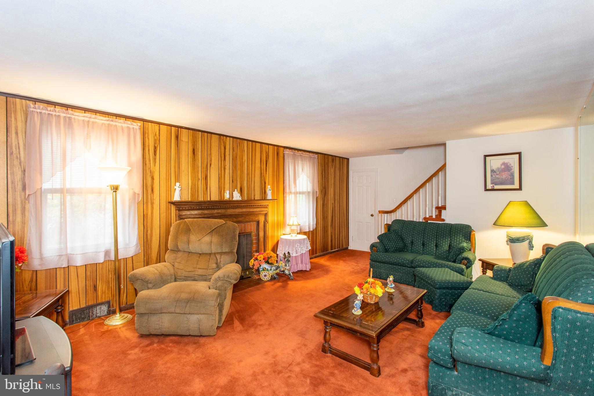 239 Hawthorne Road Morton, PA 19070 - Photo 9 of 40
