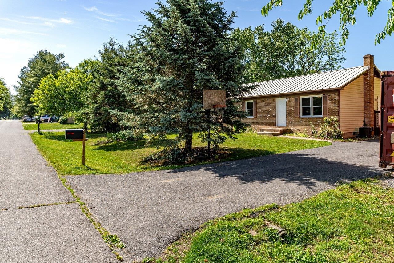 605 13th Street Grottoes, VA 24441 - Photo 29 of 45