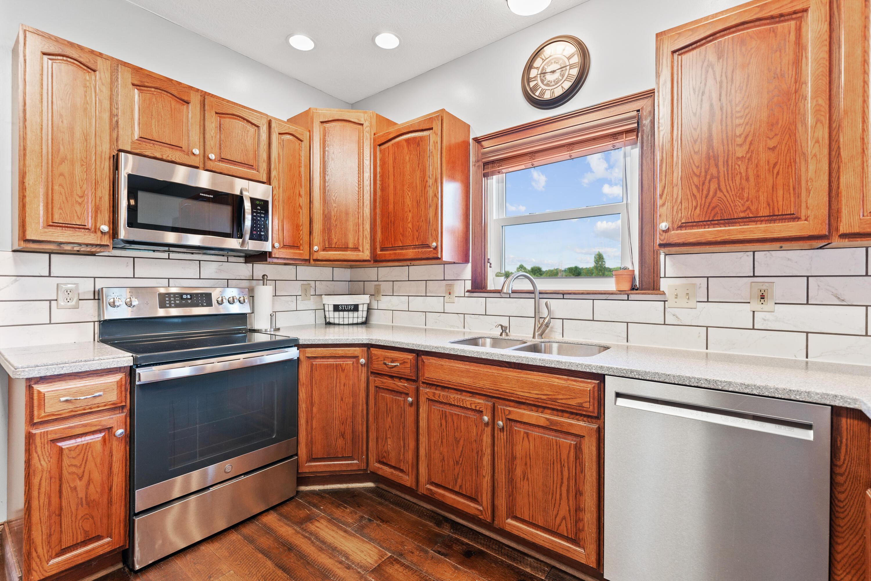 4677 State Rte 61 Sunbury, OH 43074 - Photo 24 of 104 Kitchen