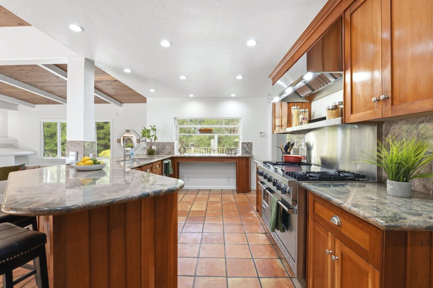 49 Frisch Road Salinas, CA 93907 - Photo 6 of 55