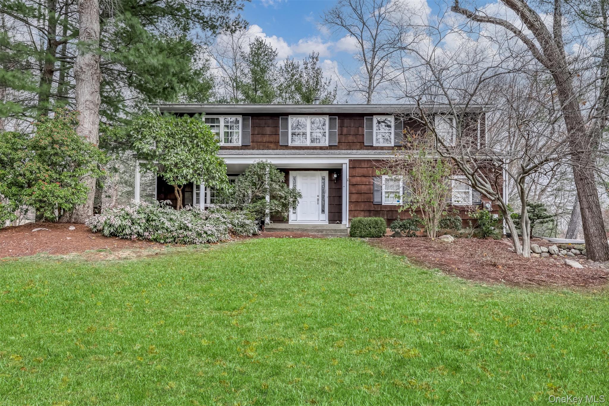 16 Kings Gate Road Suffern, NY 10901 - Photo 1 of 21 a front view of house with yard and green space
