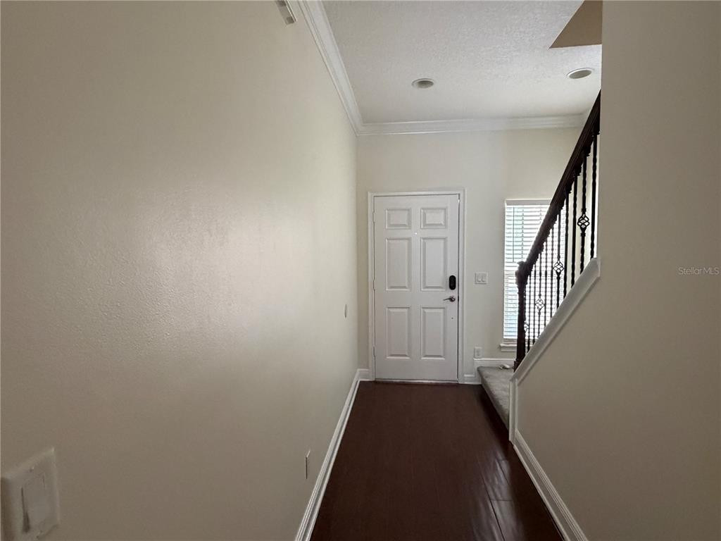 2553 South Mills Avenue, Unit B Orlando, FL 32806 - Photo 6 of 25 Gallery Image 6