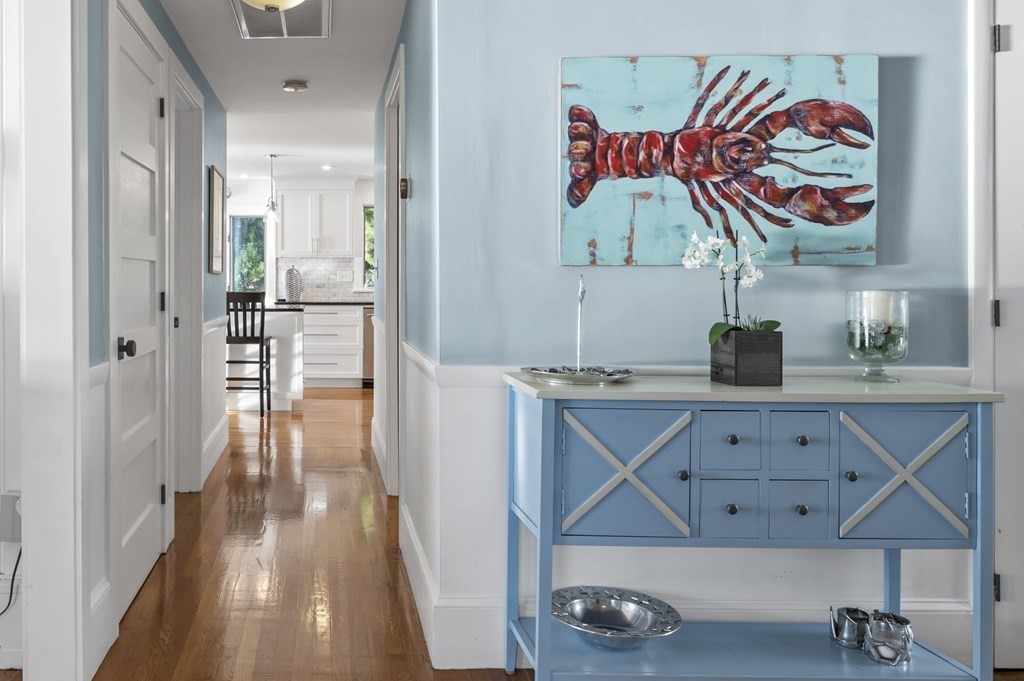 17 Kenneth Road Marblehead, MA 01945 - Photo 18 of 41