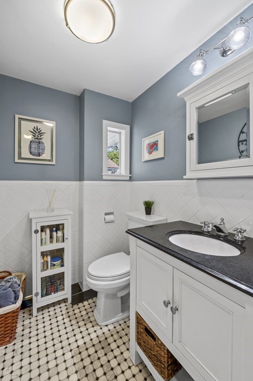 17 Kenneth Road Marblehead, MA 01945 - Photo 30 of 41