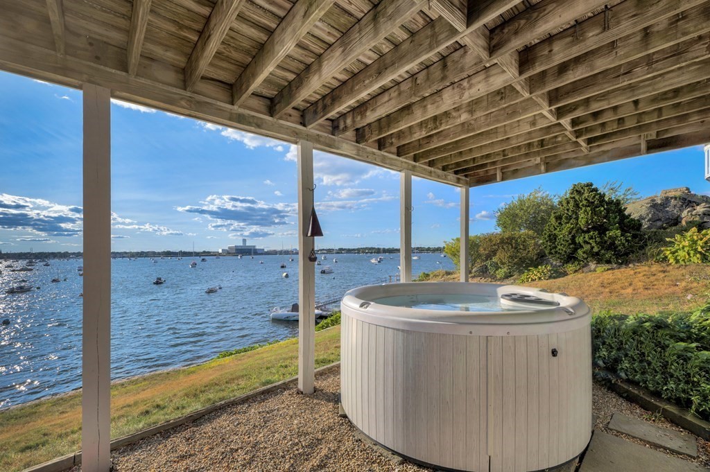 17 Kenneth Road Marblehead, MA 01945 - Photo 38 of 41