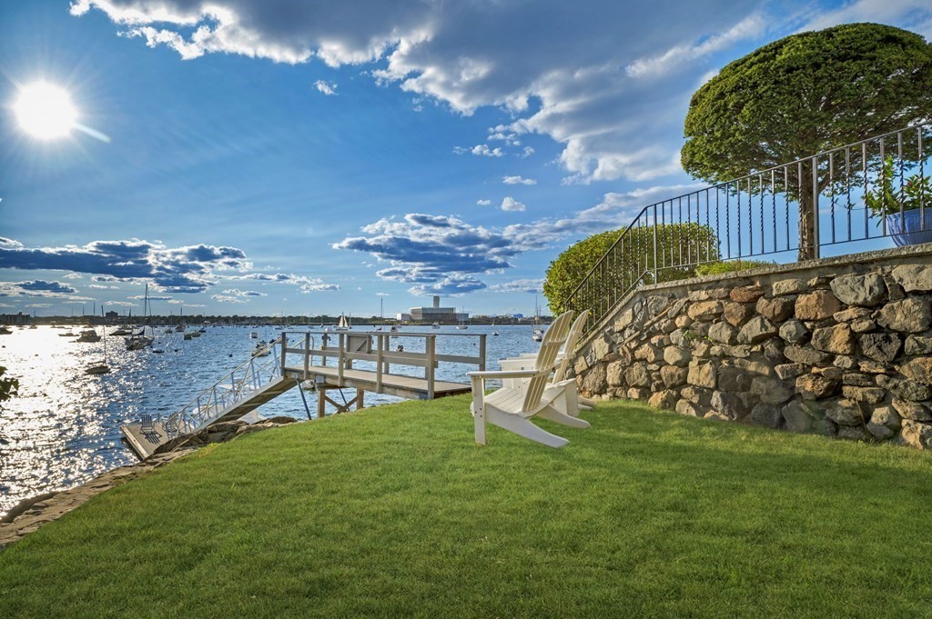 17 Kenneth Road Marblehead, MA 01945 - Photo 39 of 41