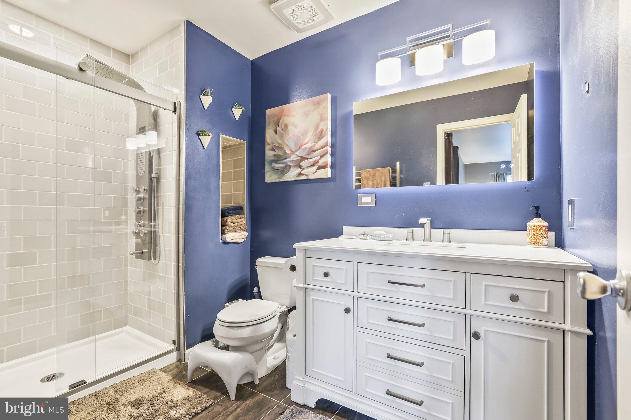 58 Ridgewood Way Burlington, NJ 08016 - Photo 20 of 31 Upgraded en suite bathroom