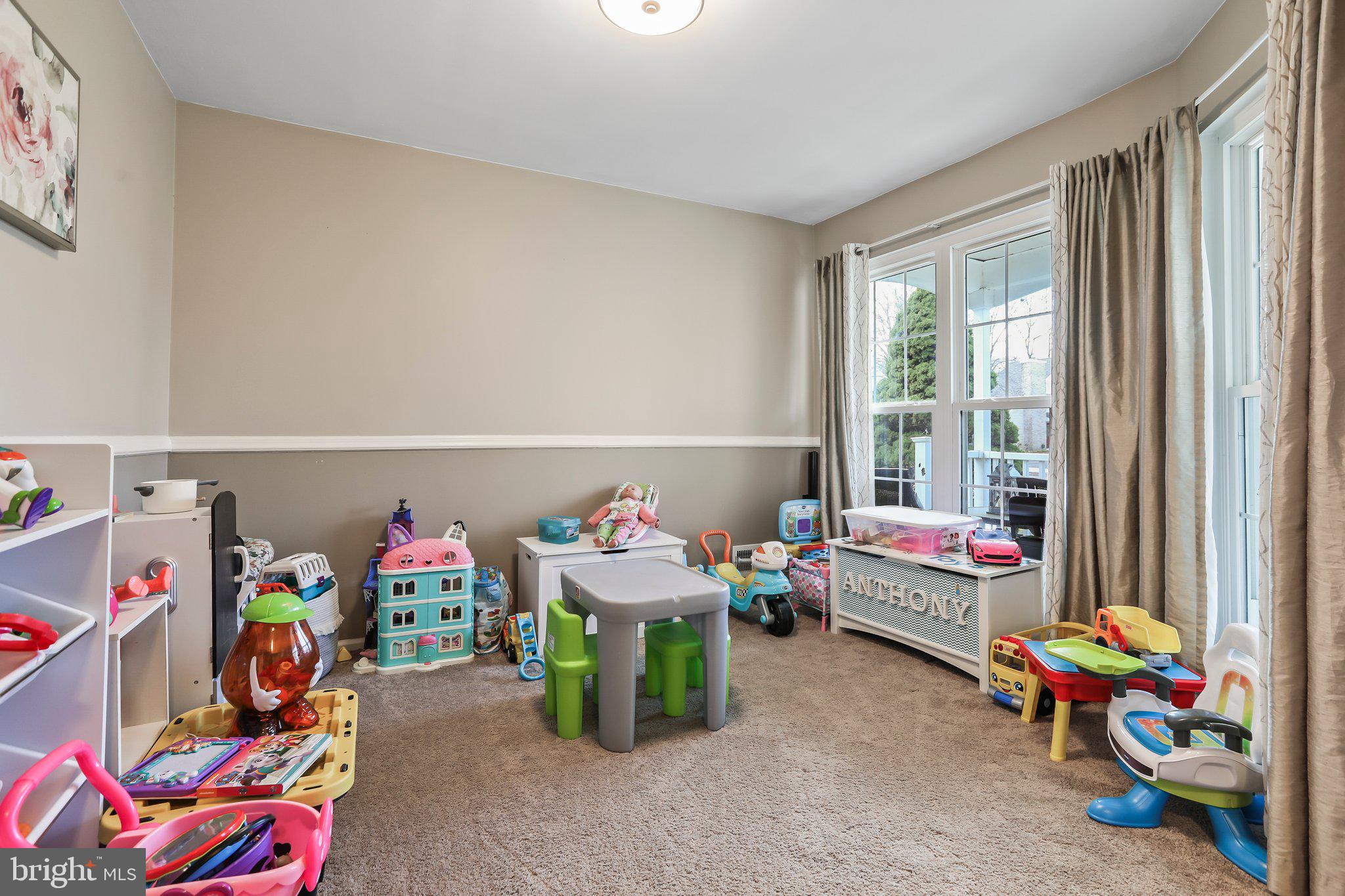 58 Ridgewood Way Burlington, NJ 08016 - Photo 8 of 31 Dining room which can also be a playroom