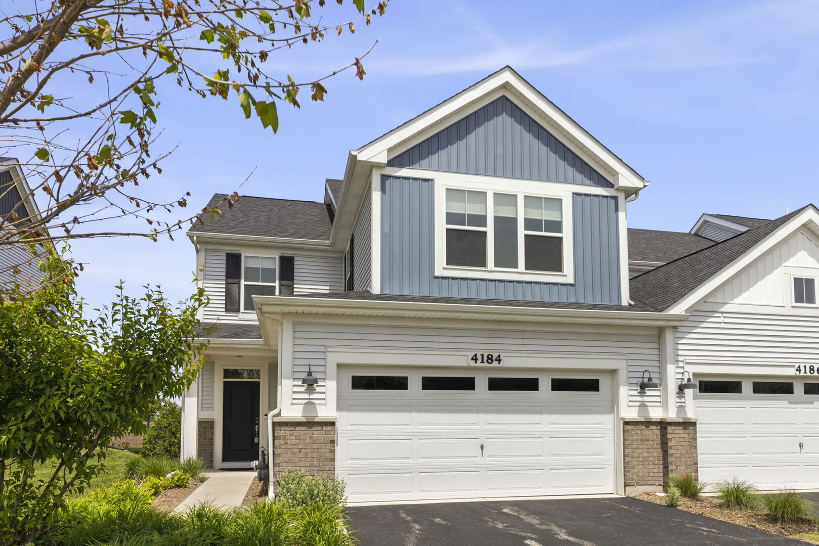 4184 Calder Lane Aurora, IL 60504 - Photo 1 of 28